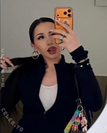 🔥 Aanyskh leaked private photo uncensored full
