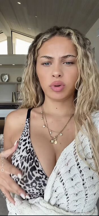 🔥 Alessiasxr page leaked private photo uncensored full