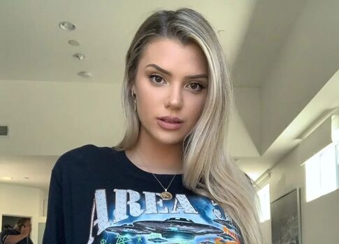 🔥 Alissa violet leaked private photo uncensored full