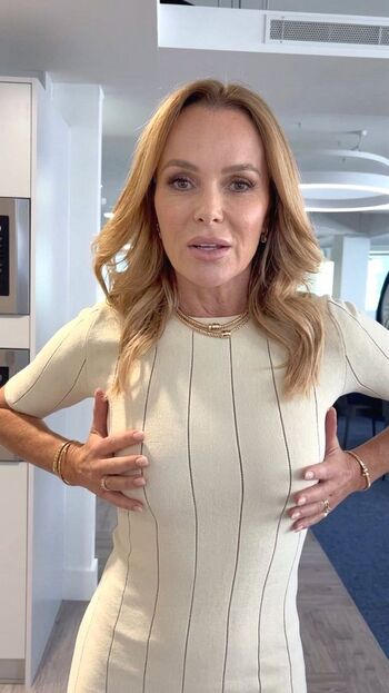 🔥 Amanda holden  page leaked private photo uncensored full