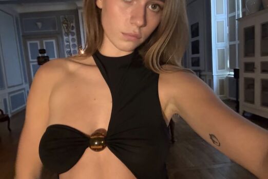 🔥 Anna malygn  page leaked private photo uncensored full