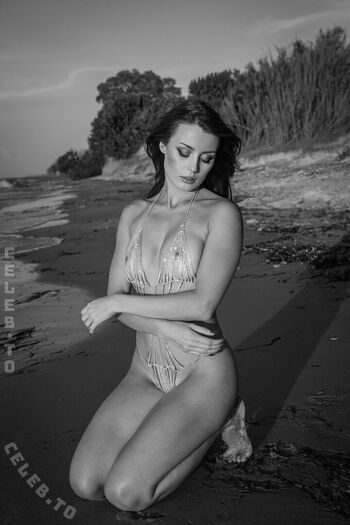 🔥 Anna zapala  page leaked private photo uncensored full