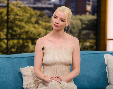 🔥 Anya taylor joy  page leaked private photo uncensored full