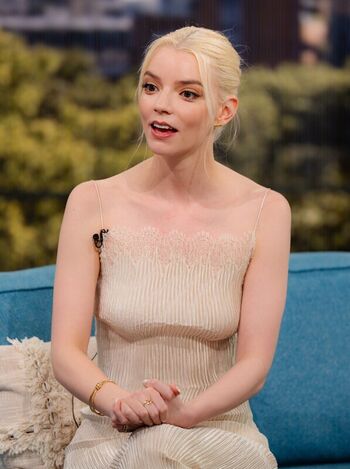 🔥 Anya taylor joy  page leaked private photo uncensored full