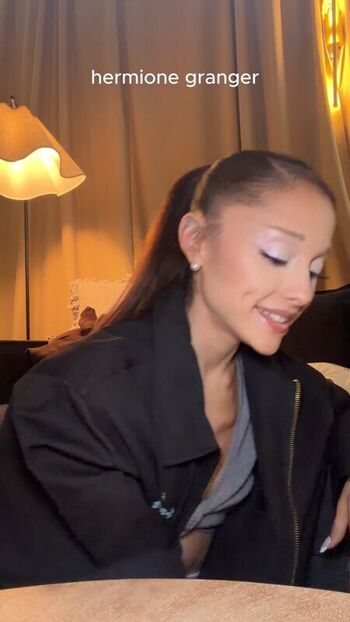🔥 Ariana grande leaked private photo uncensored full