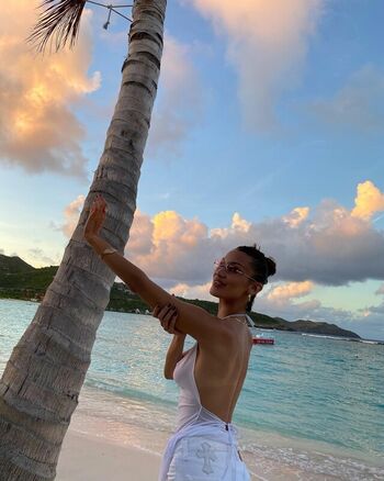 🔥 Bella hadid leaked private photo uncensored full