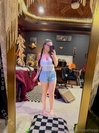 🔥 Bigtittygothegg  page leaked private photo uncensored full