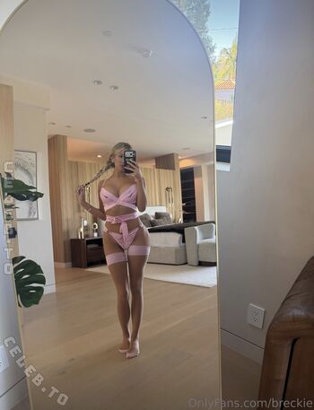 🔥 Breckie hill  page leaked private photo uncensored full