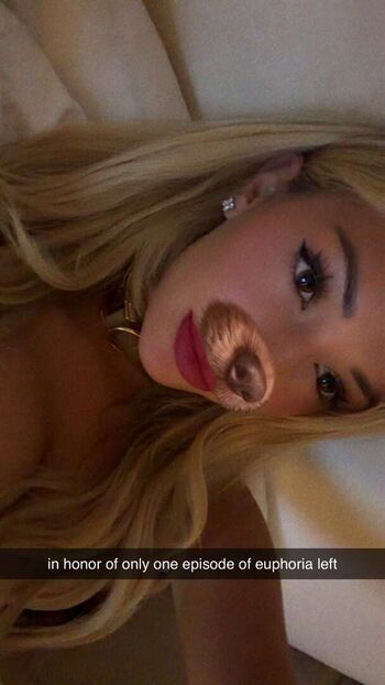 🔥 Breckie hill leaked private photo uncensored full
