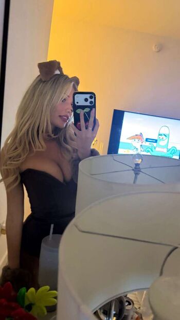 🔥 Breckie hill leaked private photo uncensored full