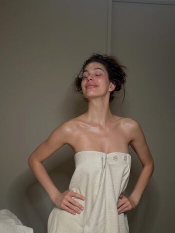 🔥 Camila morrone page leaked private photo uncensored full
