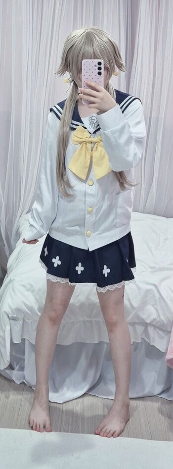 Full leaked Honeylittlegirl/ private onlyfans photo
