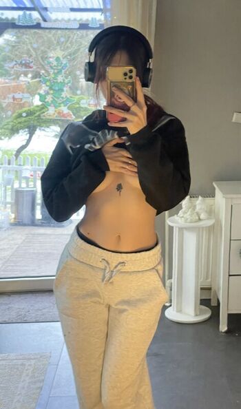 🔥 Demetria victoria leaked private photo uncensored full