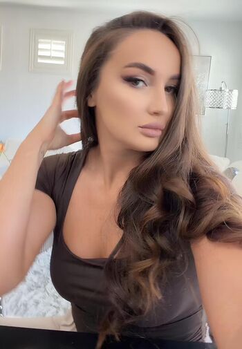 🔥 Diana avsaragova page leaked private photo uncensored full