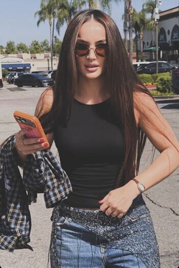 🔥 Diana avsaragova page leaked private photo uncensored full