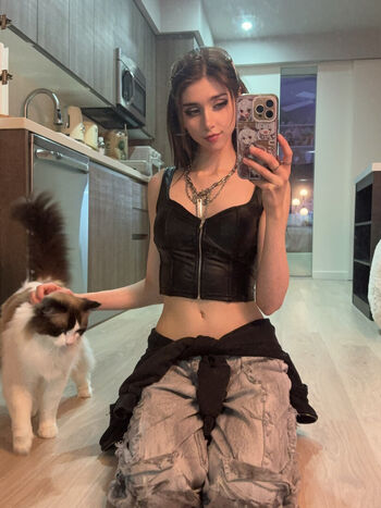 🔥 Duckie cos  page leaked private photo uncensored full