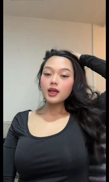 🔥 Ellesyanamira page leaked private photo uncensored full