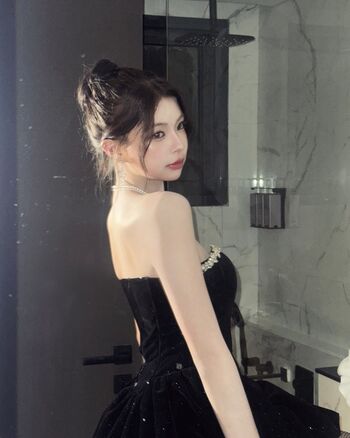 🔥 Elyn leong page leaked private photo uncensored full