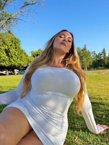 🔥 Erinmhk page leaked private photo uncensored full