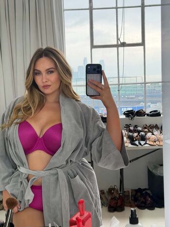 🔥 Erinmhk page leaked private photo uncensored full