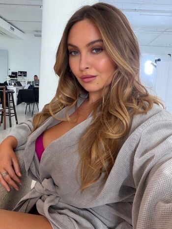 🔥 Erinmhk page leaked private photo uncensored full