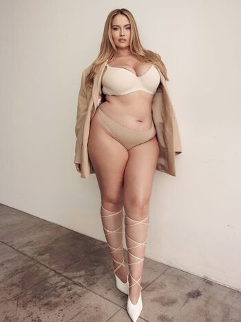 🔥 Erinmhk leaked private photo uncensored full