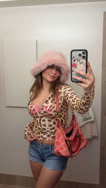 🔥 Ester dobrik page leaked private photo uncensored full