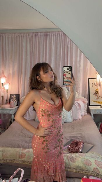 🔥 Ester dobrik page leaked private photo uncensored full