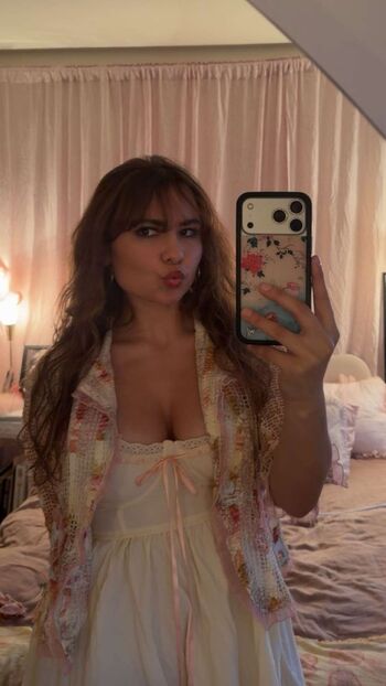 🔥 Ester dobrik page leaked private photo uncensored full