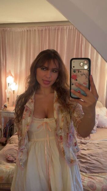 🔥 Ester dobrik page leaked private photo uncensored full