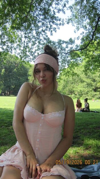 🔥 Ester dobrik page leaked private photo uncensored full