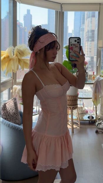 🔥 Ester dobrik page leaked private photo uncensored full