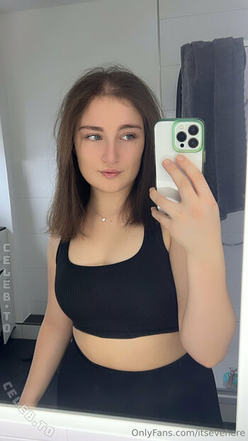🔥 Evelynxka page leaked private photo uncensored full