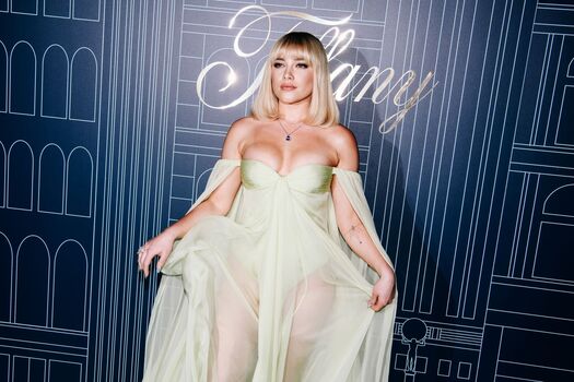🔥 Florence pugh leaked private photo uncensored full