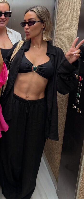 🔥 Frankie bridge leaked private photo uncensored full