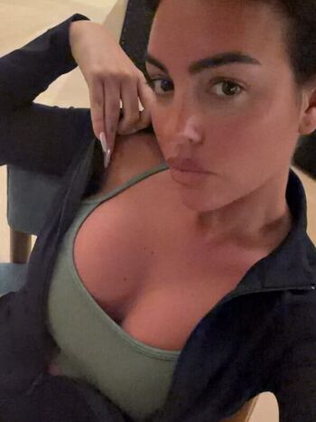 🔥 Georgina rodriguez page leaked private photo uncensored full