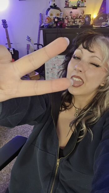 🔥 Helloneptune leaked private photo uncensored full