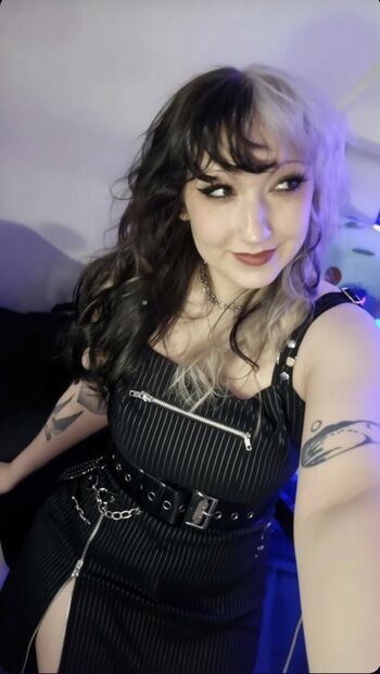 🔥 Helloneptune leaked private photo uncensored full
