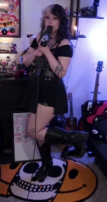🔥 Helloneptune leaked private photo uncensored full