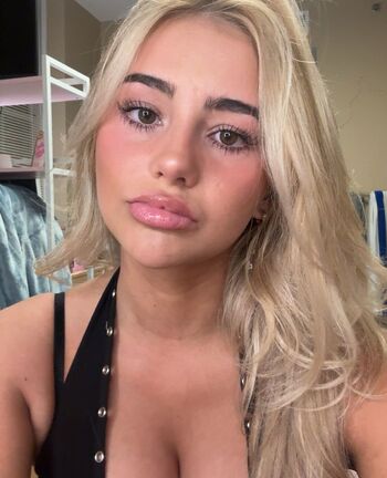 🔥 Hippicam  page leaked private photo uncensored full
