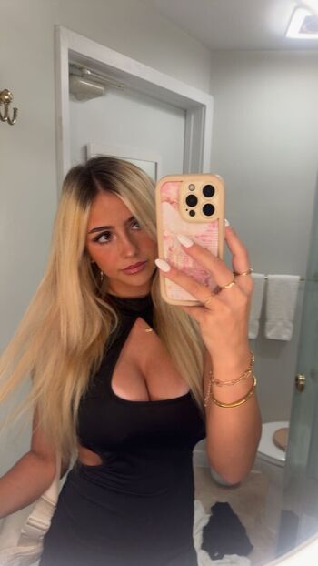 🔥 Hippicam  page leaked private photo uncensored full