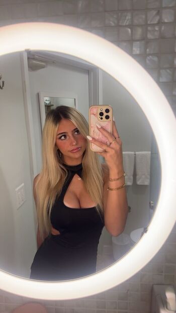 🔥 Hippicam  page leaked private photo uncensored full