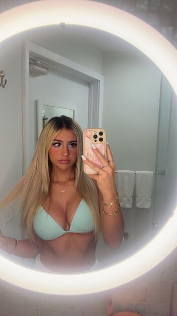 🔥 Hippicam  page leaked private photo uncensored full