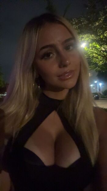 🔥 Hippicam  page leaked private photo uncensored full