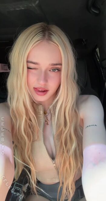 🔥 Honeypuu leaked private photo uncensored full
