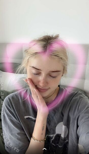 🔥 Honeypuu leaked private photo uncensored full