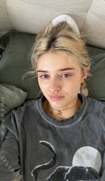 🔥 Honeypuu leaked private photo uncensored full