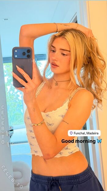 🔥 Honeypuu leaked private photo uncensored full