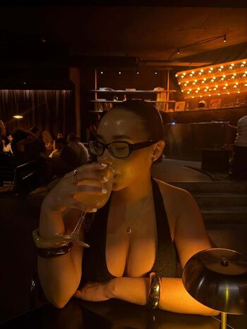🔥 Itsqueennovaa leaked private photo uncensored full