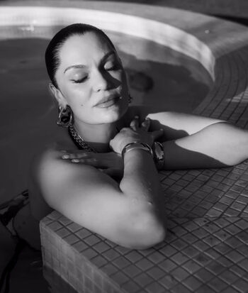 🔥 Jessie j leaked private photo uncensored full